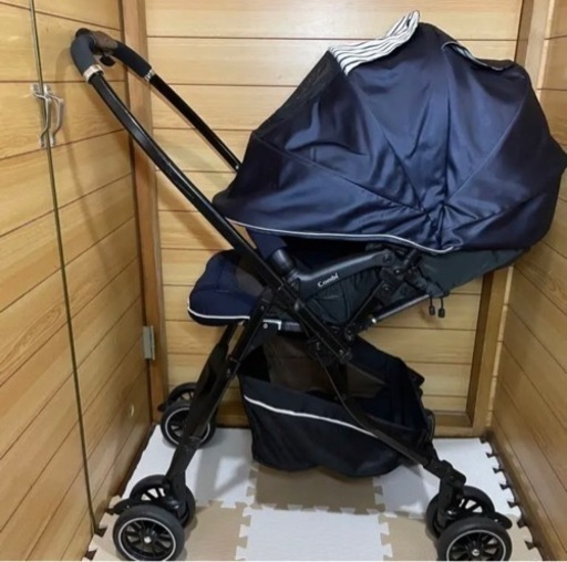 combi メチャカルハンディオート4キャス 新生児パット付属?お値下げしました