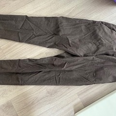 【購入者決定】冬物　アンクルパンツ　UNIQLO