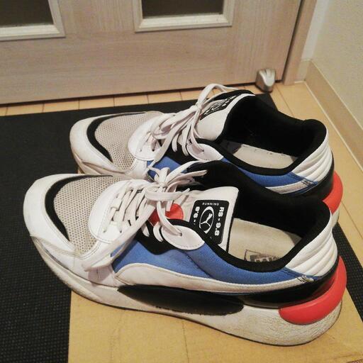 スニーカー　メンズ　PUMA　プーマ