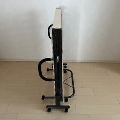 折りたたみベッド　8日まで要予約　10日まで引き取り可能な方のみの画像