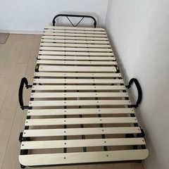 折りたたみベッド　8日まで要予約　10日まで引き取り可能な方のみの画像