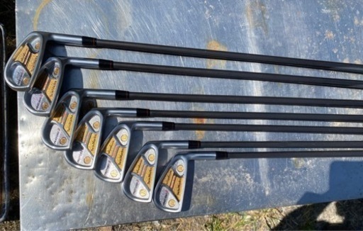 HONMA ホンマ　本間　ゴルフクラブ　アイアン