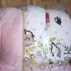 不思議の国アリス　こたつ掛け布団　長方形サイズ　ピンク系　新品　しまむらコラボ の画像