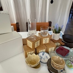 移転の為、食器、グラス類あげまーすの画像