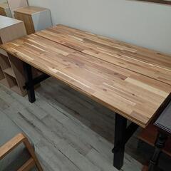 IKEA スコグスタ テーブルの中古が安い!激安で譲ります・無料で IKEA スコグスタ テーブルの中古が安い!激安で譲ります・無料で