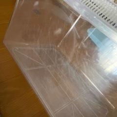 爬虫類 ケージ 43×34×25cmの画像