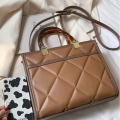 キルティングサッチェルバッグの画像