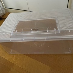 爬虫類 ケージ 43×26×17cmの画像