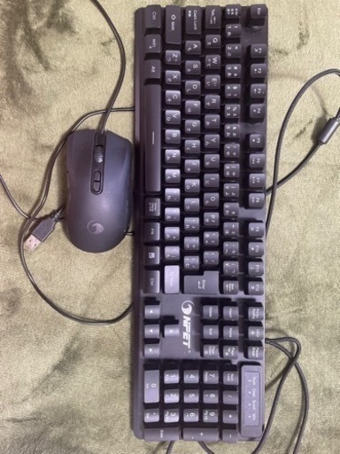 ゲーミングPC 周辺機器あげます