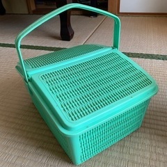 カゴ