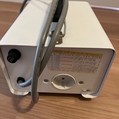 変圧器(100→220V)の画像