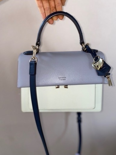 ショルダーバッグ Samantha Thavasa
