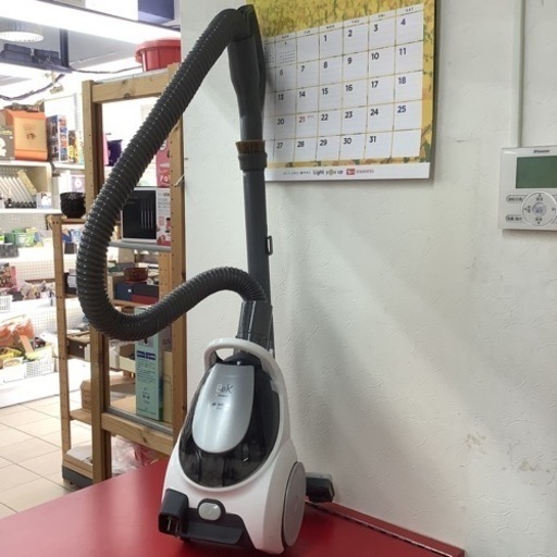MITSUBISHI  三菱　掃除機　紙パック式クリーナー　TC-FX55E1-H  2013年製