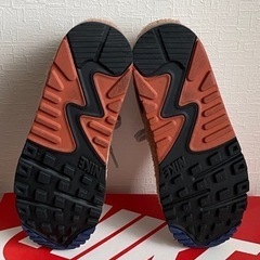 NIKE Air Max 90 DESERT SANDの画像