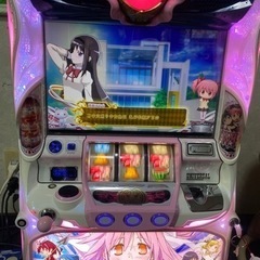 引き取り限定】(ある程度なら輸送可)スロット 実機 まどマギ2 メダル