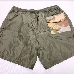 モンクレール　水着　ハーフパンツ　カモフラ　スイムパンツ　迷彩の画像