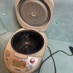 【お渡し先確定済】5号炊き炊飯器