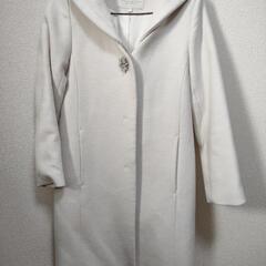 値下げ　プロポーションボディドレッシング フード付きvカラーコートの画像