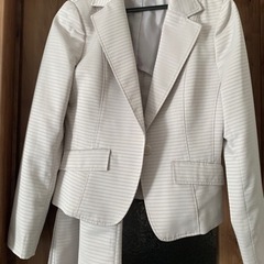セレモニースーツ