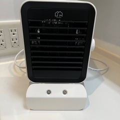 セラミックヒーター　加湿機能付