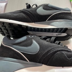 新品　NIKE スニーカーの画像