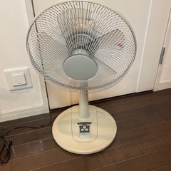 【受け渡し者決定しました】【0円】リモコン付き扇風機 動作確認済み