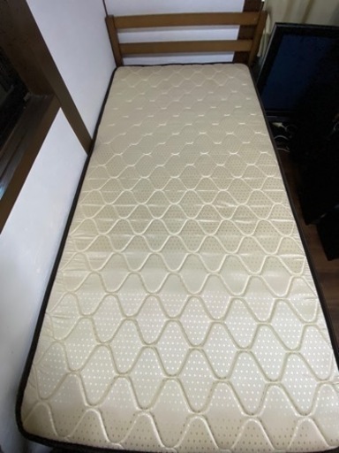 シングルベット　マット付き
