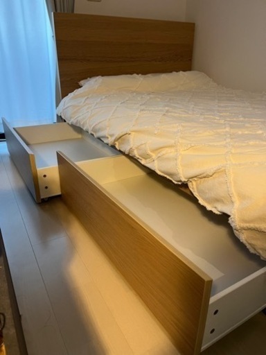 IKEA マルムベッドフレーム　セミダブル　引き出し2つ付き