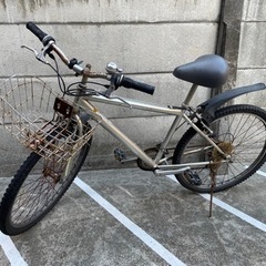 ★本日受渡し可能な方　無料★ カゴ付き自転車　パンクしてます　錆...
