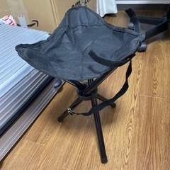 折りたたみ椅子 新品　の画像