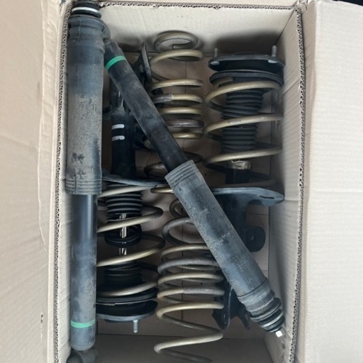 zvw30 30プリウス ダウンサス TEIN HIGH TECH+30プリウス純正ショック