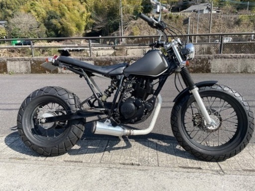 TW200E ｶｽﾀﾑ ﾛﾝｽｲ ｽﾊﾟﾄﾗ ミニバッテリー