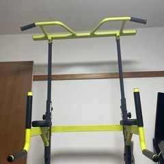 懸垂マシンの画像