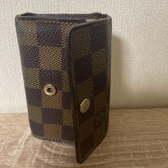 ルイ・ヴィトンキーケース急ぎ‼️