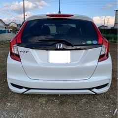 ホンダ　フィット　１３Ｇ・Ｌ　Ｈｏｎｄａ　ＳＥＮＳＩＮＧの画像