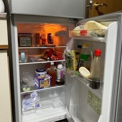 シャープ冷蔵庫の画像