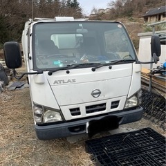 日産　アトラス　プレス式　パッカー車　車検有り
