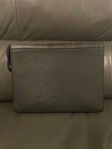 ルイヴィトン　LV LOUIS VUITTON