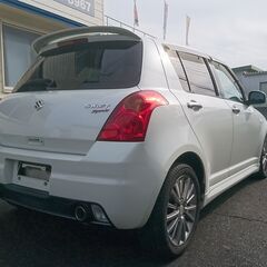 【簡単審査の自社分割ローン】スイフト スポーツリミテッド特別限定車【車検２年付】他社でローンを断られた方も大歓迎!!③の画像
