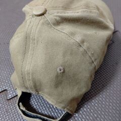 【受渡し決定】ロゴ付きベージュキャップ・レディースの画像