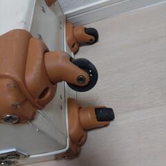 【取引決定】【訳あり】キャリーケース レディース 無料で譲りますの画像