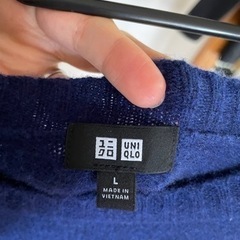 定価ユニクロ3000円ニットセーター(1回のみの画像