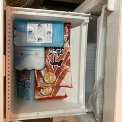 足立区　中古冷蔵庫を出品します。の画像