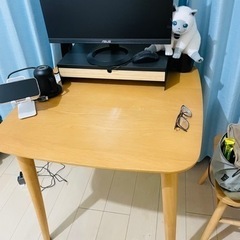 テーブル　ニトリ　2018年購入