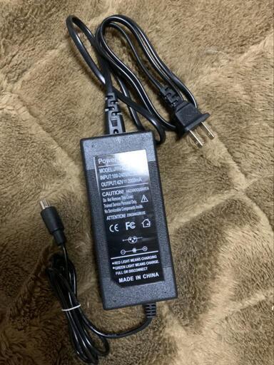 高電圧ACアダブター 新品
