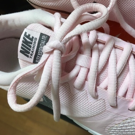 NIKEフレックス　エッセンシャル　スニーカー♪22.5