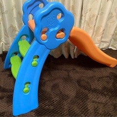 すべり台の画像