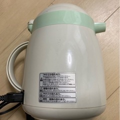 電気ポットの画像