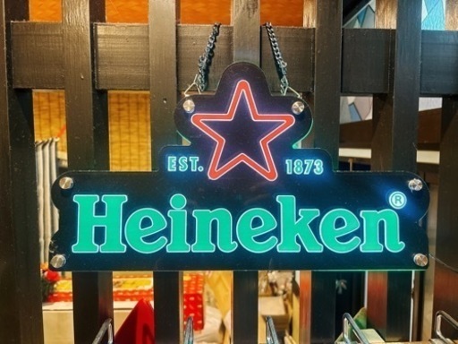ハイネケン　ネオン　BAR オシャレ