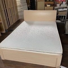 ベッドが新しい,100台ある